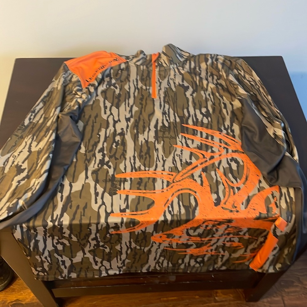 Mossy oak bottom land camoflauge shirt